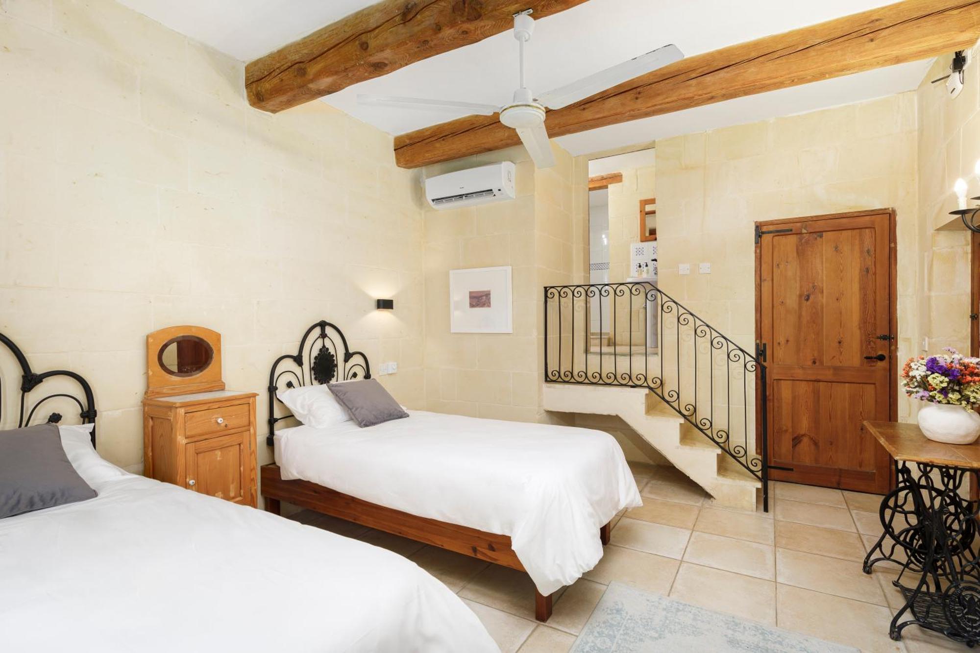 Gozo Escape *