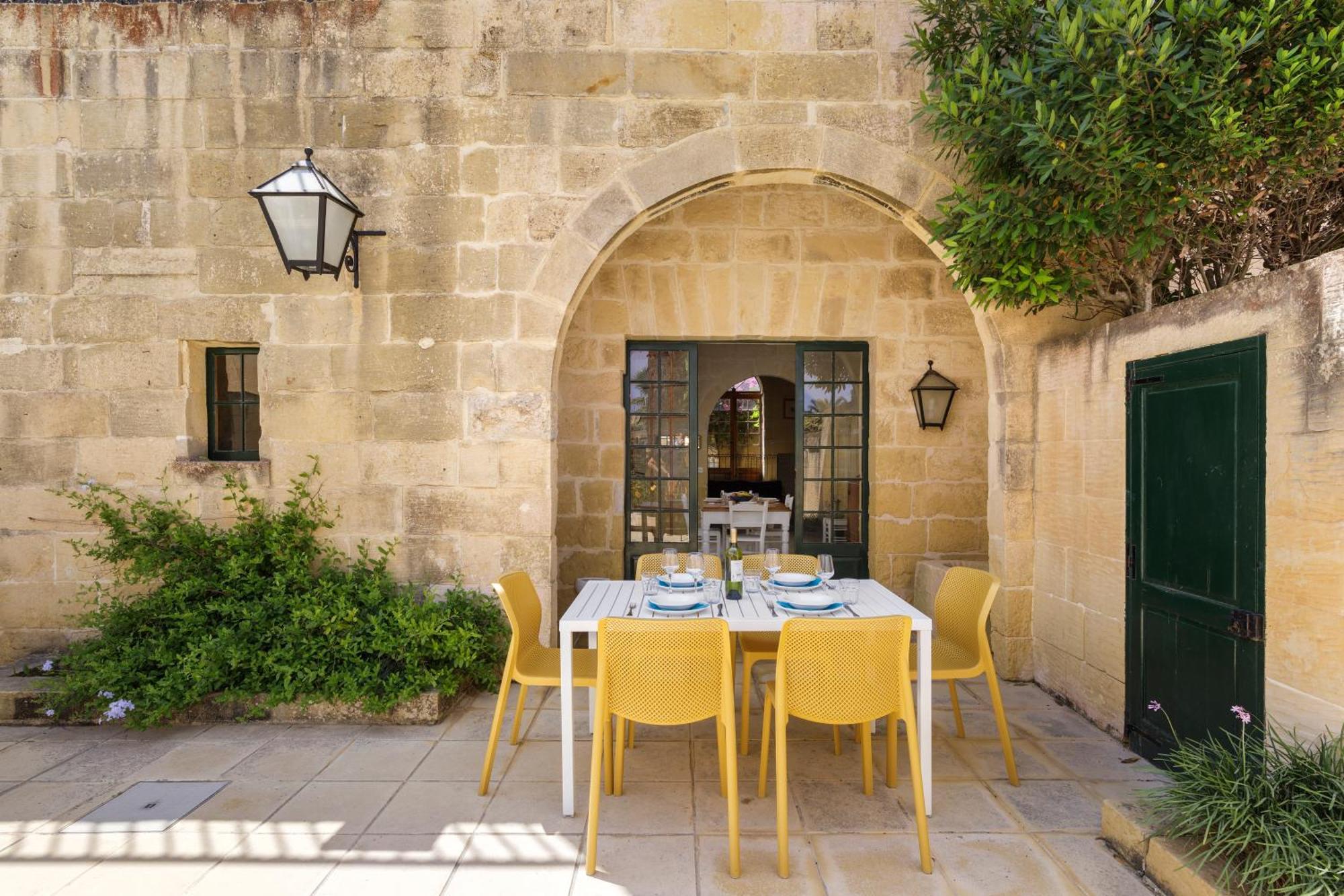 Gozo Escape Villa Għasri